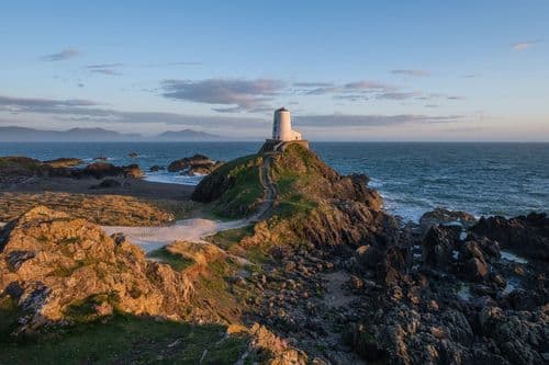 Goleudy Tŵr Mawr, Wales
